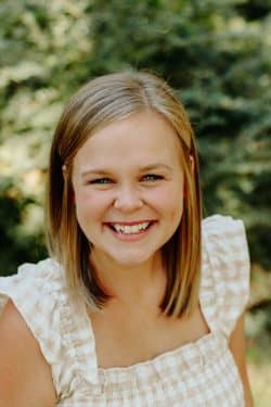 Face-on headshot of Meg Bonicelli, a passionate doula with Jubilant Birth in Oklahoma City.